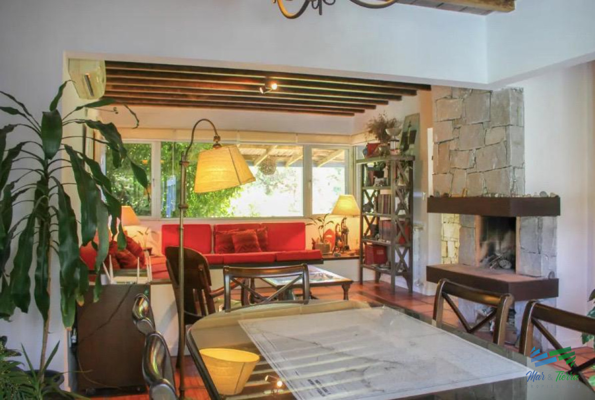 Casa ID.4666 - Hermosa casa en Montoya LA BARRA EN ALQUILER ANUAL al lado del mar