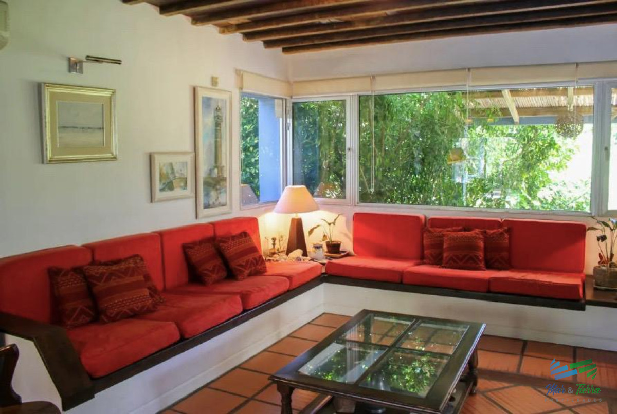 Casa ID.4666 - Hermosa casa en Montoya LA BARRA EN ALQUILER ANUAL al lado del mar