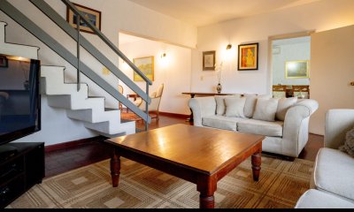 CASA A LA VENTA EN LA MANSA A 100 MTS DEL MAR