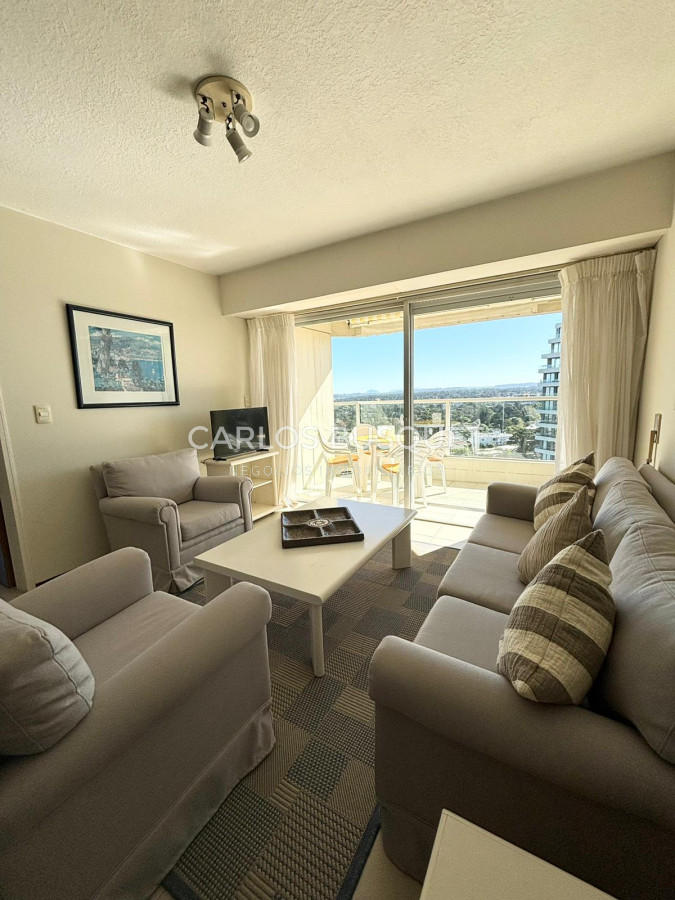 Apartamento ID.566 - Amplio apartamento 2 dormitorios en Parquemar R 