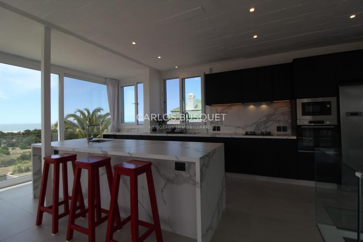 Casa ID.634 - Excelente Casa en Jose Ignacio en Alquiler Temporal en Barrio Privado