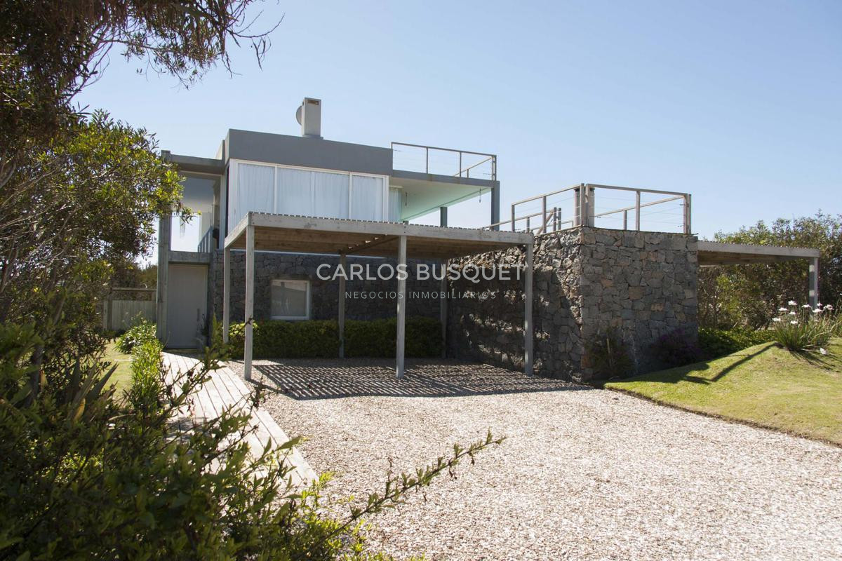 Casa ID.634 - Excelente Casa en Jose Ignacio en Alquiler Temporal en Barrio Privado