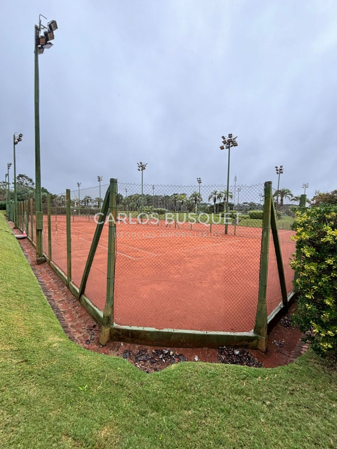 Casa ID.1086 - Casa en BARRIO PRIVADO!! ALQUILER ANUAL Y VENTA