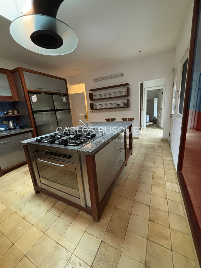 Casa ID.1086 - Casa en BARRIO PRIVADO!! ALQUILER ANUAL Y VENTA