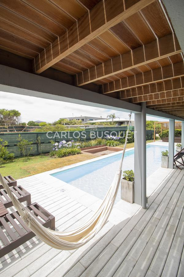 Casa ID.634 - Excelente Casa en Jose Ignacio en Alquiler Temporal en Barrio Privado