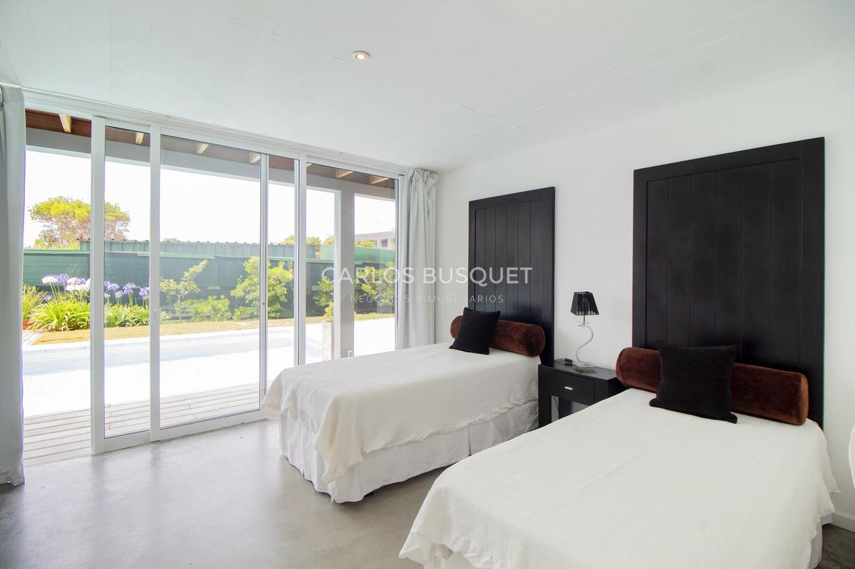 Casa ID.634 - Excelente Casa en Jose Ignacio en Alquiler Temporal en Barrio Privado