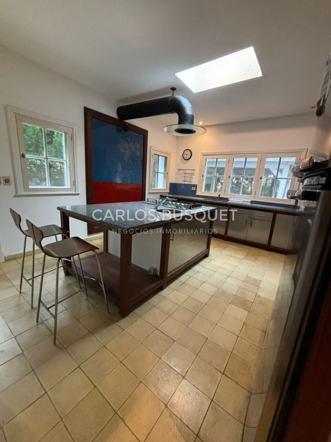 Casa ID.1086 - Casa en BARRIO PRIVADO!! ALQUILER ANUAL Y VENTA