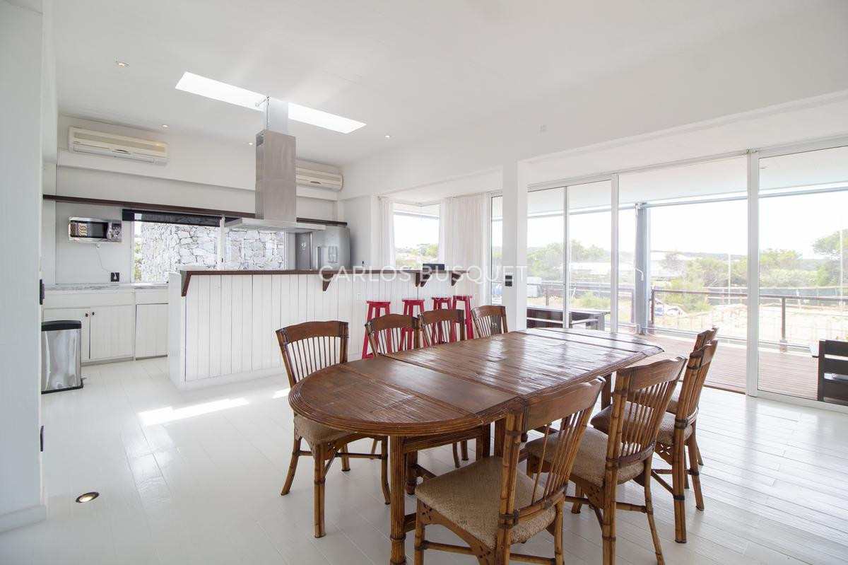 Casa ID.634 - Excelente Casa en Jose Ignacio en Alquiler Temporal en Barrio Privado