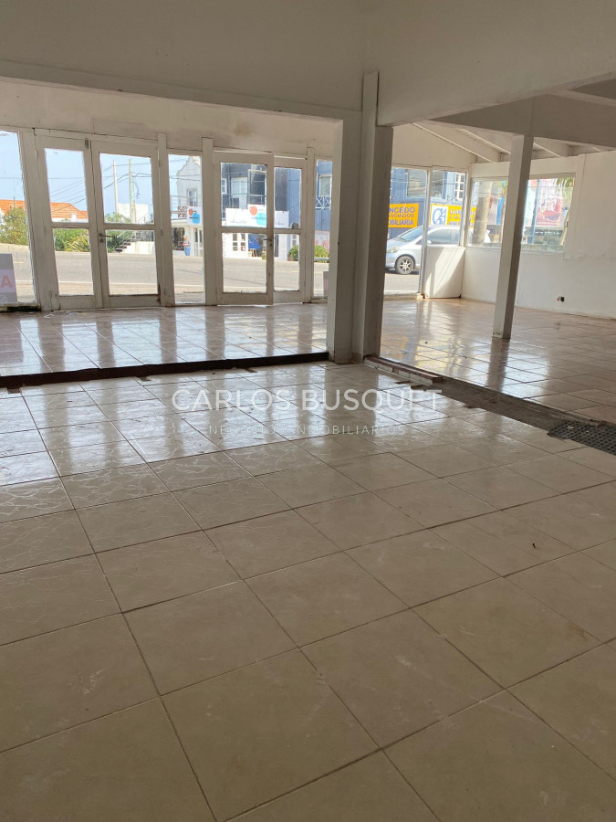 Local Comercial ID.370 - ALQUILER DE LOCAL EN LA BARRA A PARTIR DE SEPTIEMBRE 2023