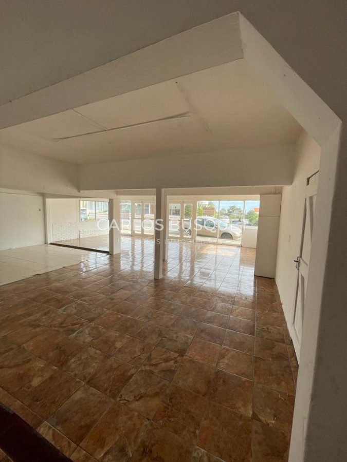 Local Comercial ID.370 - ALQUILER DE LOCAL EN LA BARRA A PARTIR DE SEPTIEMBRE 2023