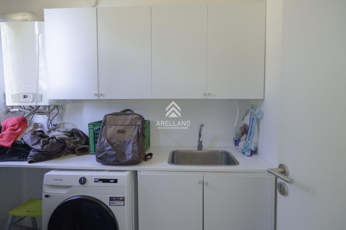 Casa ID.4384 - Hermosa casa en el Quijote- 3 dormitorios + dependencia de servicio con baño. DISPONIBLE EN ALQUILER ANUAL A PARTIR DE MARZO 2025