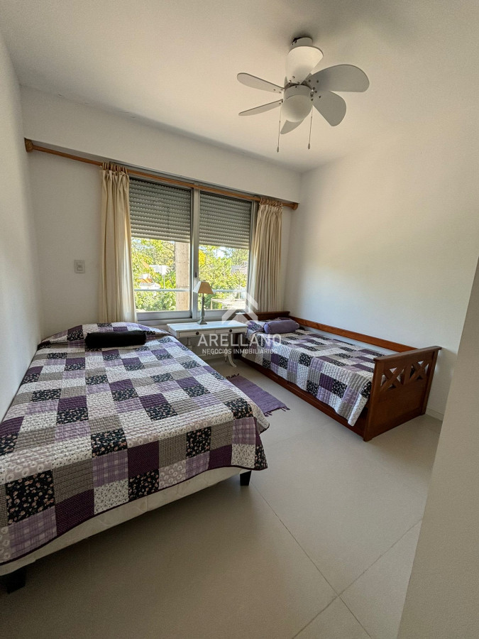 Casa ID.3469 - Venta casa 3 dormitorios Pinares  