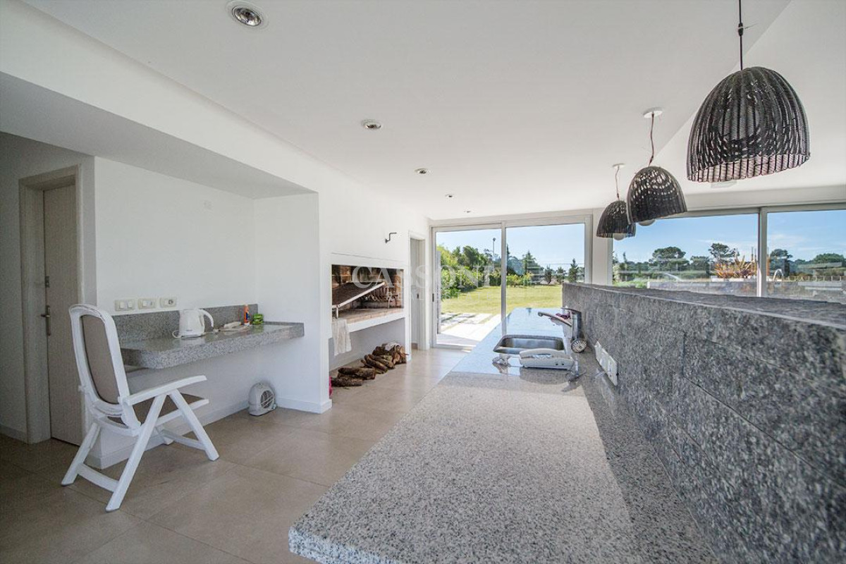 Apartamento ID.2655 - Departamento 2 dormitorios Vista al mar