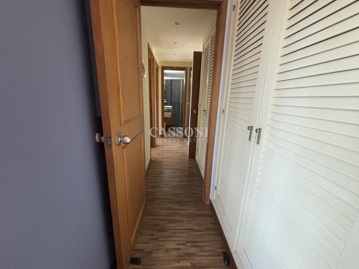 Apartamento ID.4665 - Apartamento en Zona Shopping - Punta del Este