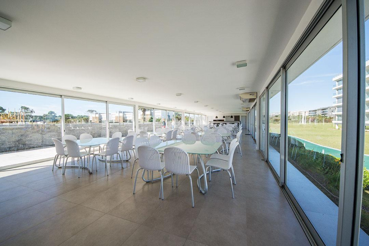 Apartamento ID.2655 - Departamento 2 dormitorios Vista al mar