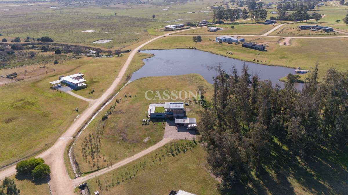 Casa ID.4666 - Hermosa casa en el Quijote- 3 dormitorios + dependencia de servicio con baño. DISPONIBLE EN ALQUILER ANUAL A PARTIR DE MARZO 2025