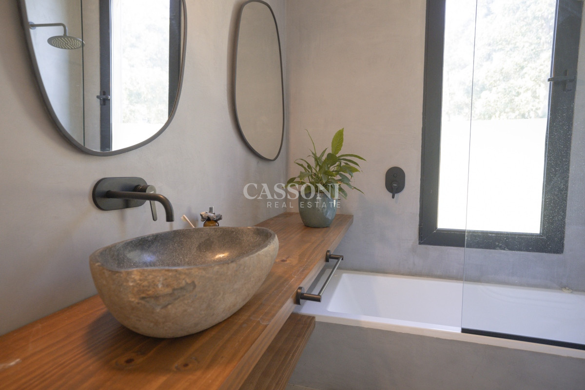 Casa ID.4666 - Hermosa casa en el Quijote- 3 dormitorios + dependencia de servicio con baño. DISPONIBLE EN ALQUILER ANUAL A PARTIR DE MARZO 2025