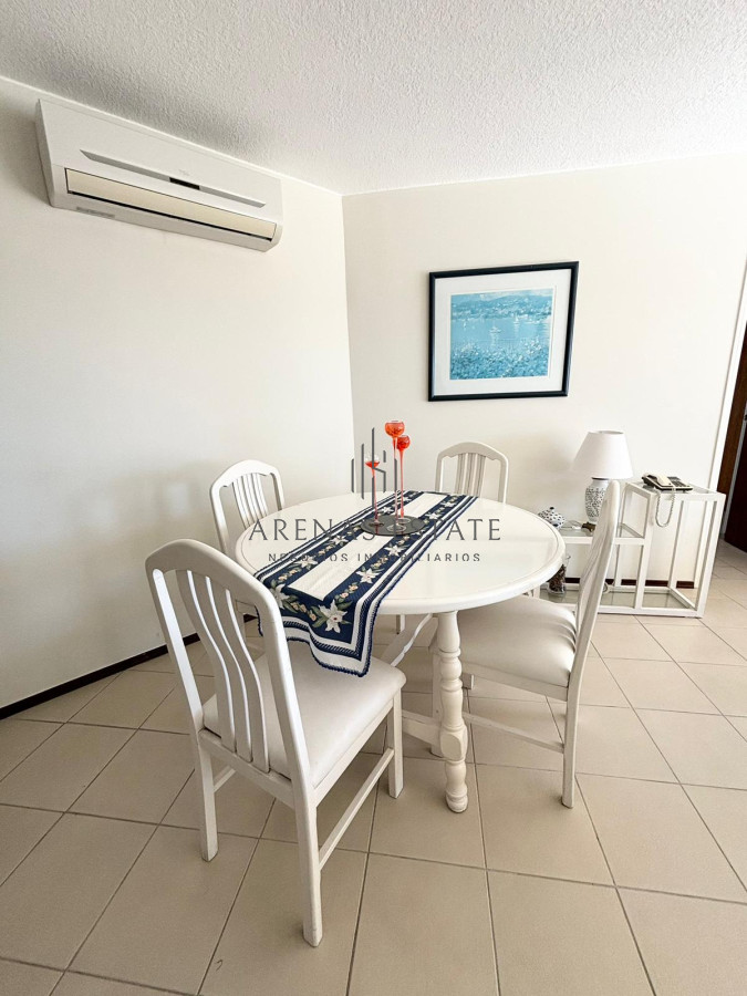 Apartamento ID.2668 - Amplio apartamento 2 dormitorios en Parquemar R 