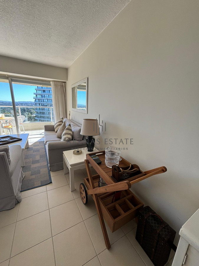 Apartamento ID.2668 - Amplio apartamento 2 dormitorios en Parquemar R 