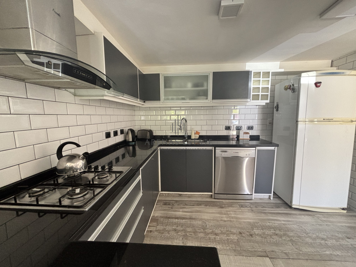 Casa ID.4083 - Casa de 3 dormitorios  - Punta del Este 