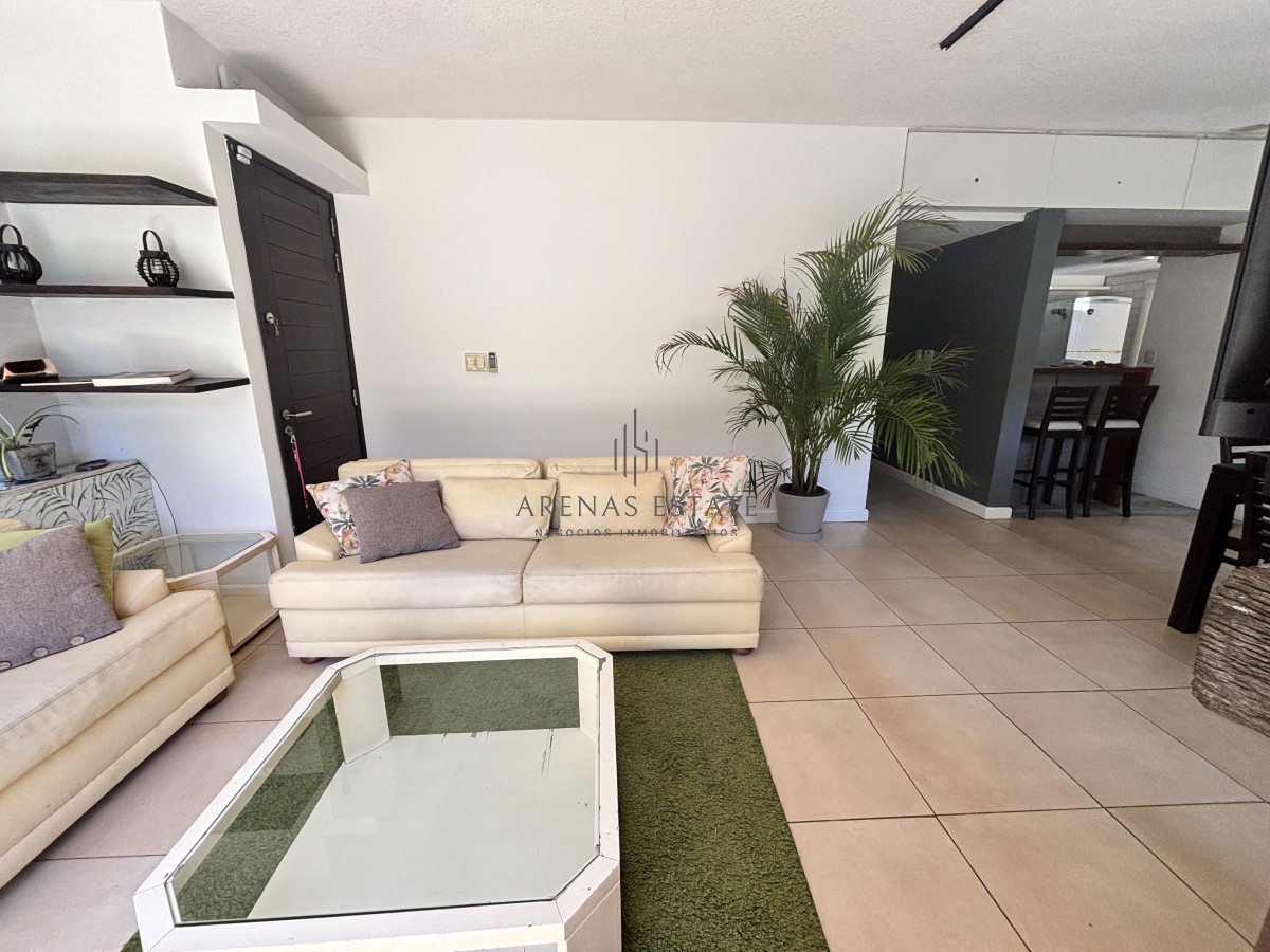 Casa ID.4083 - Casa de 3 dormitorios  - Punta del Este 