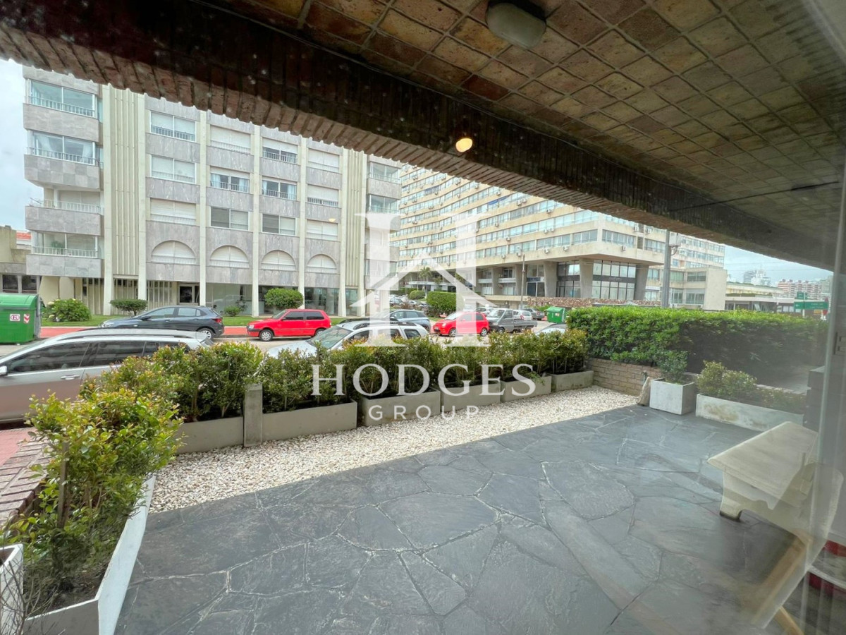 Apartamento ID.208 - Hermoso apartamento en venta península 3 dormitorios  