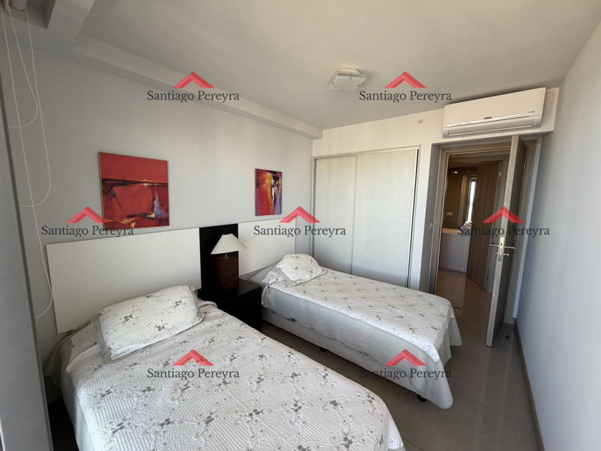 Apartamento ID.17093 - Apartamento de 3 dormitorios en venta, Punta del Este