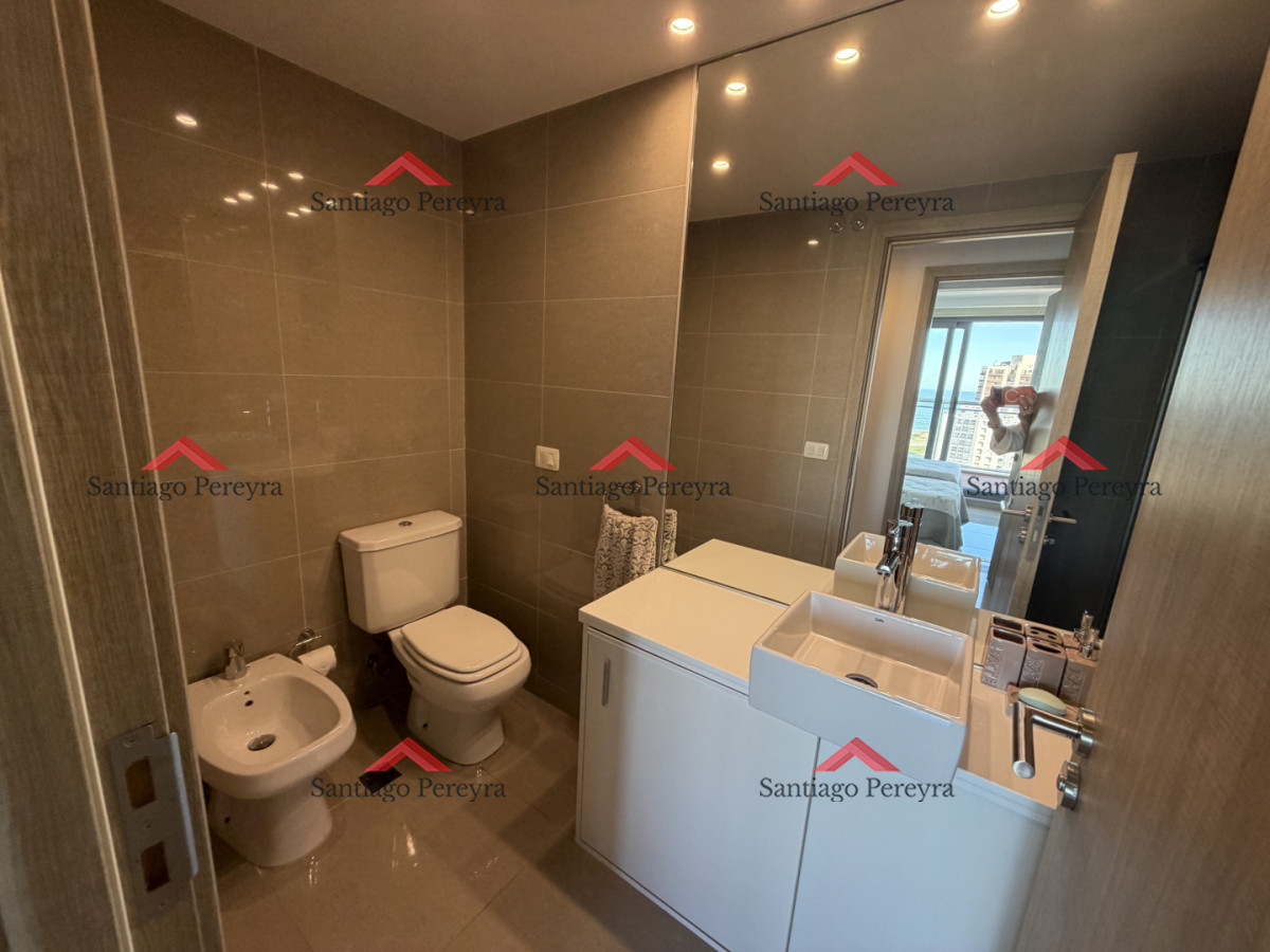 Apartamento ID.17093 - Apartamento de 3 dormitorios en venta, Punta del Este