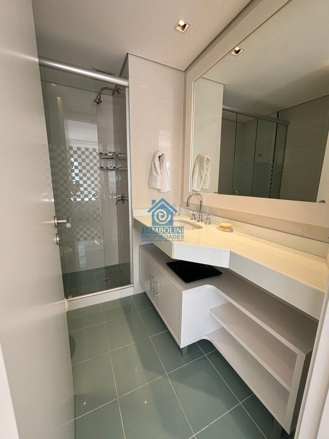 Apartamento ID.540 - APARTAMENTO DE 4 DORMITORIOS EN LA TORRE AQUARELLA