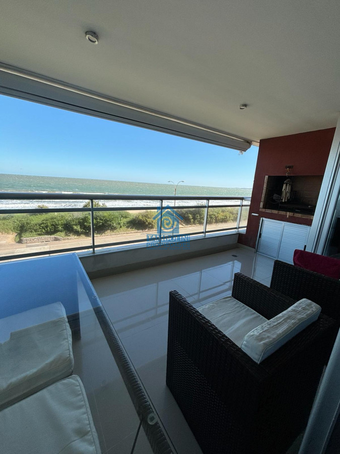 Apartamento ID.493 - Apartamento en primera linea de la Mansa - Edificio con amenities