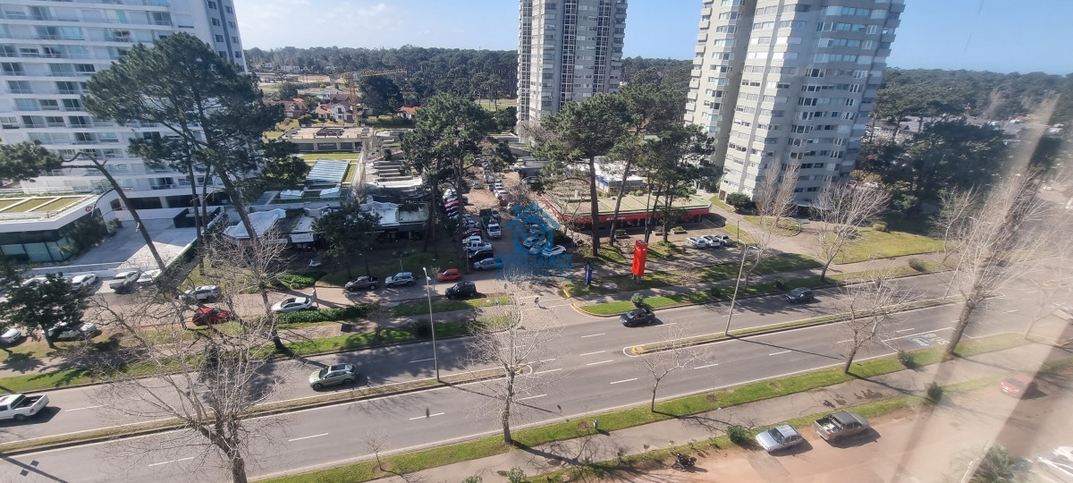 Apartamento ID.528 - Amplio apartamento hermosas vistas 