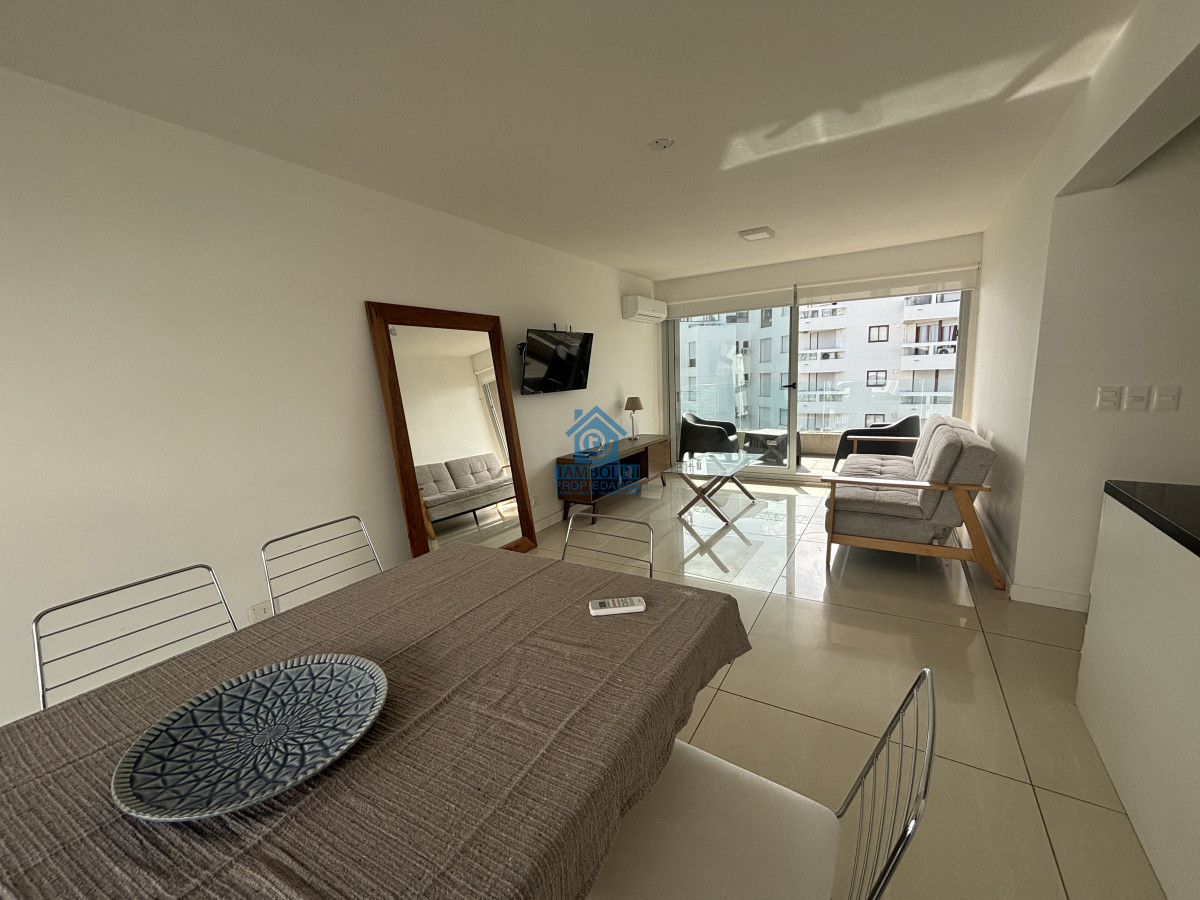 Apartamento ID.369 - APARTAMENTO EN ALQUILER ANUAL PRIMERA LINEA DE LA MANSA