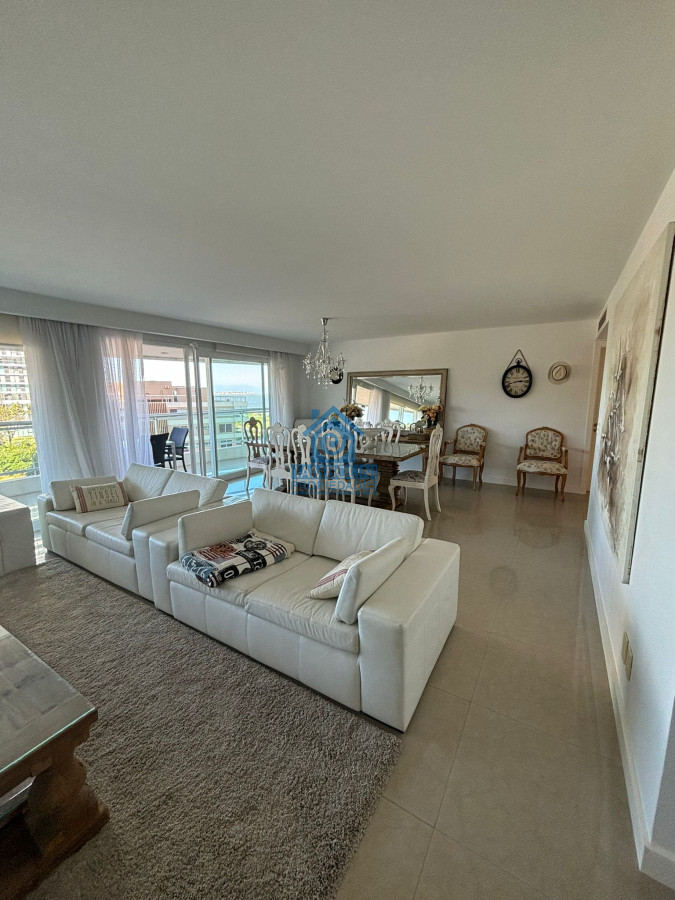 Apartamento ID.540 - APARTAMENTO DE 4 DORMITORIOS EN LA TORRE AQUARELLA