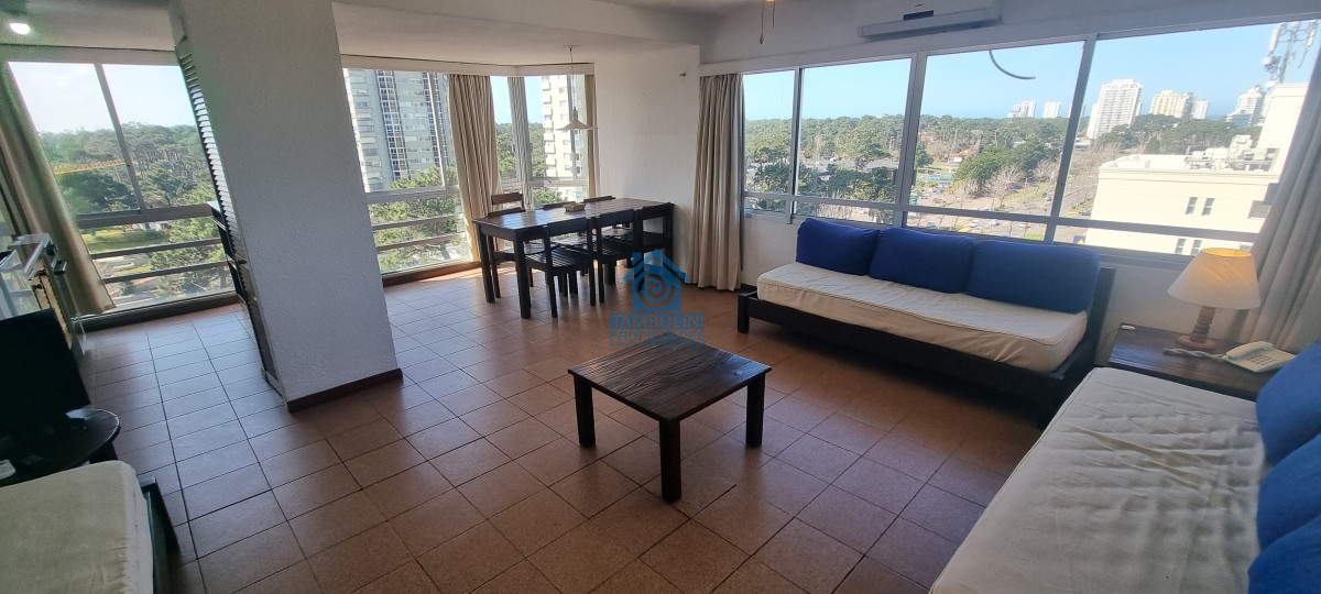 Apartamento ID.528 - Amplio apartamento hermosas vistas 