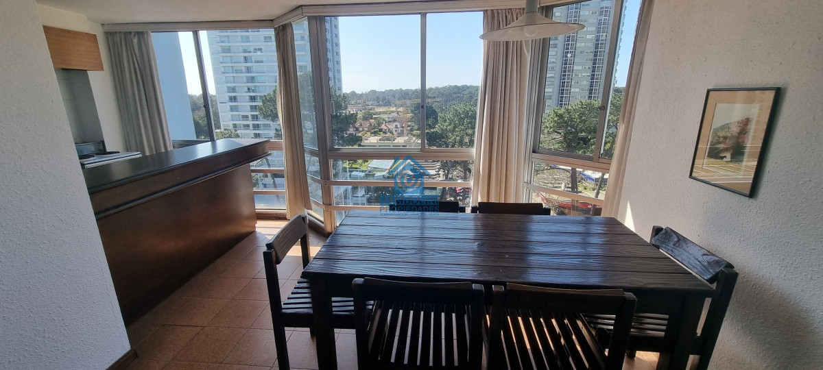 Apartamento ID.530 - Apartamento 2 dormitorios 2 baños club sol del este