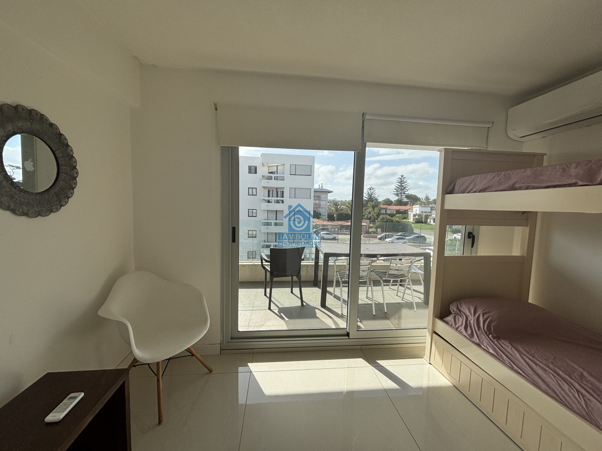 Apartamento ID.369 - APARTAMENTO EN ALQUILER ANUAL PRIMERA LINEA DE LA MANSA