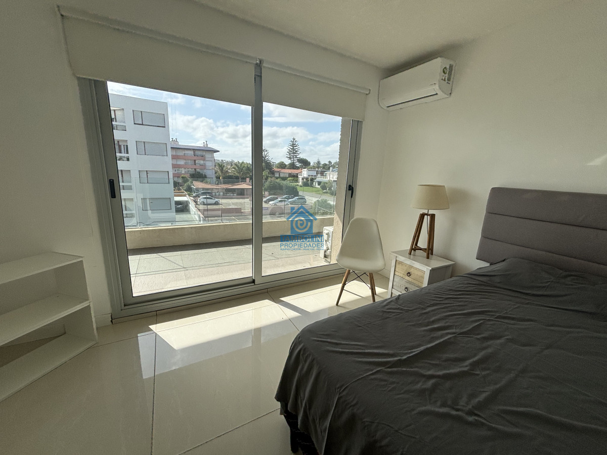 Apartamento ID.369 - APARTAMENTO EN ALQUILER ANUAL PRIMERA LINEA DE LA MANSA