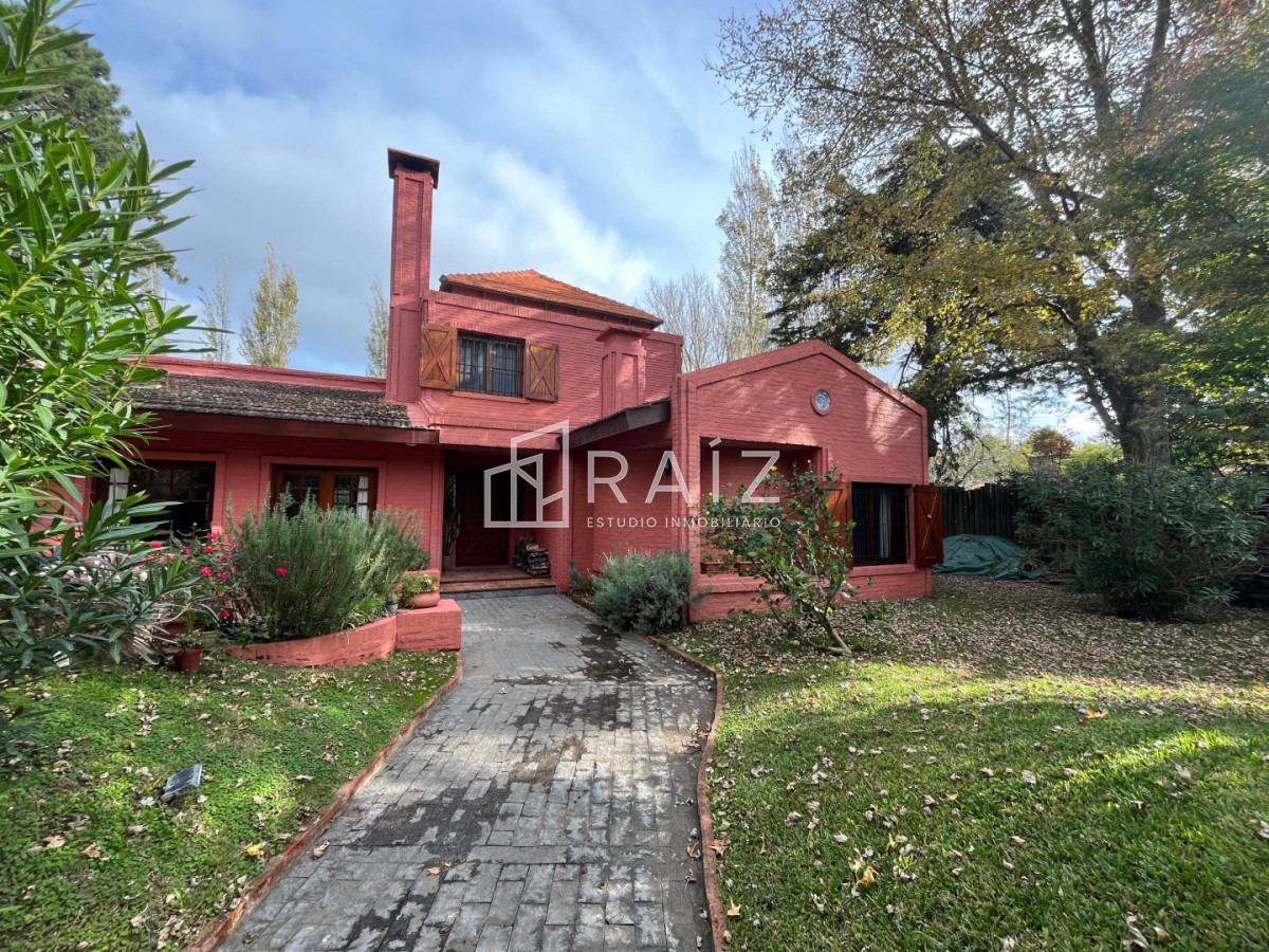 Casa ID.12167 - VENTA CASA 5 DORMITORIOS SAN RAFAEL