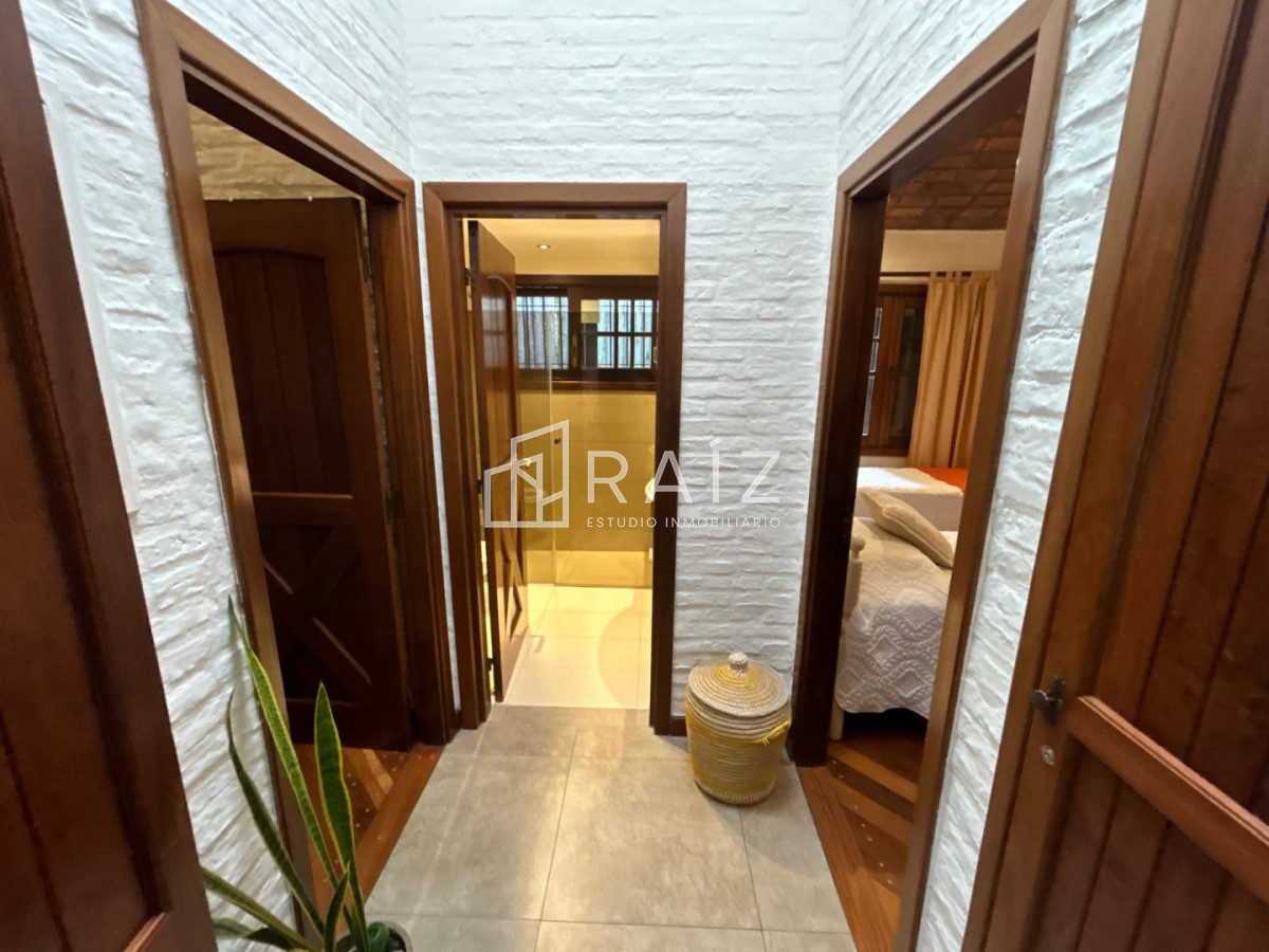 Casa ID.12167 - VENTA CASA 5 DORMITORIOS SAN RAFAEL