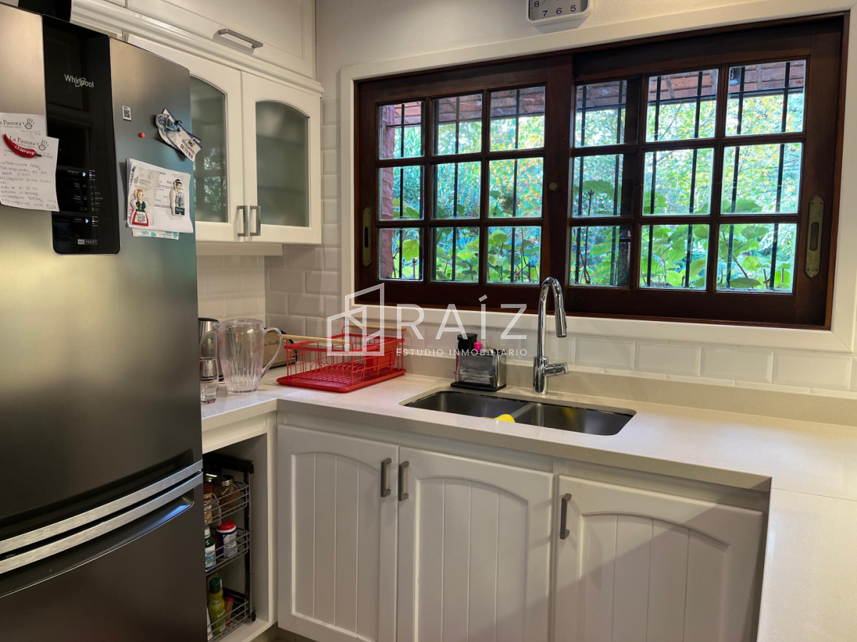 Casa ID.12167 - VENTA CASA 5 DORMITORIOS SAN RAFAEL