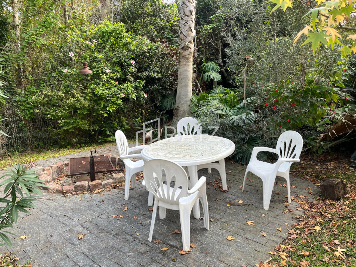 Casa ID.12167 - VENTA CASA 5 DORMITORIOS SAN RAFAEL