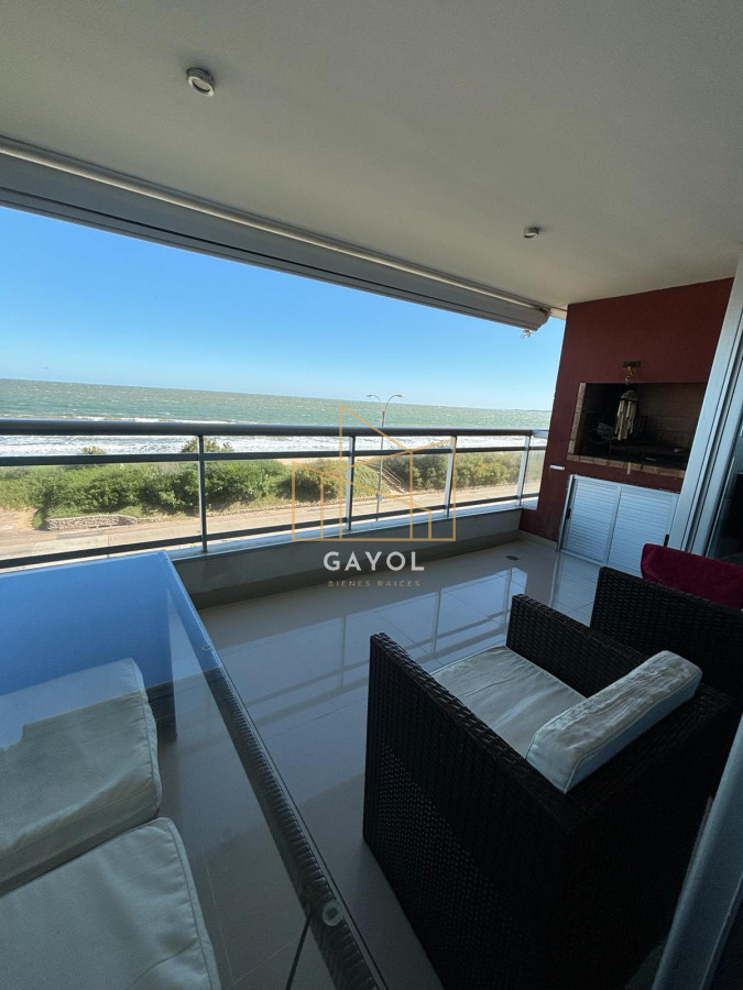 Apartamento ID.321 - Apartamento en primera linea de la Mansa - Edificio con amenities