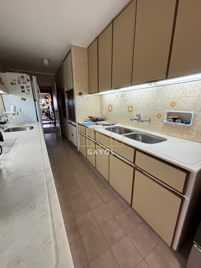Apartamento ID.583 - Apartamento en Primera Linea en LA BRAVA