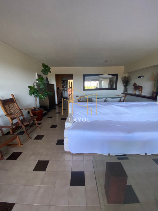 Apartamento ID.583 - Apartamento en Primera Linea en LA BRAVA