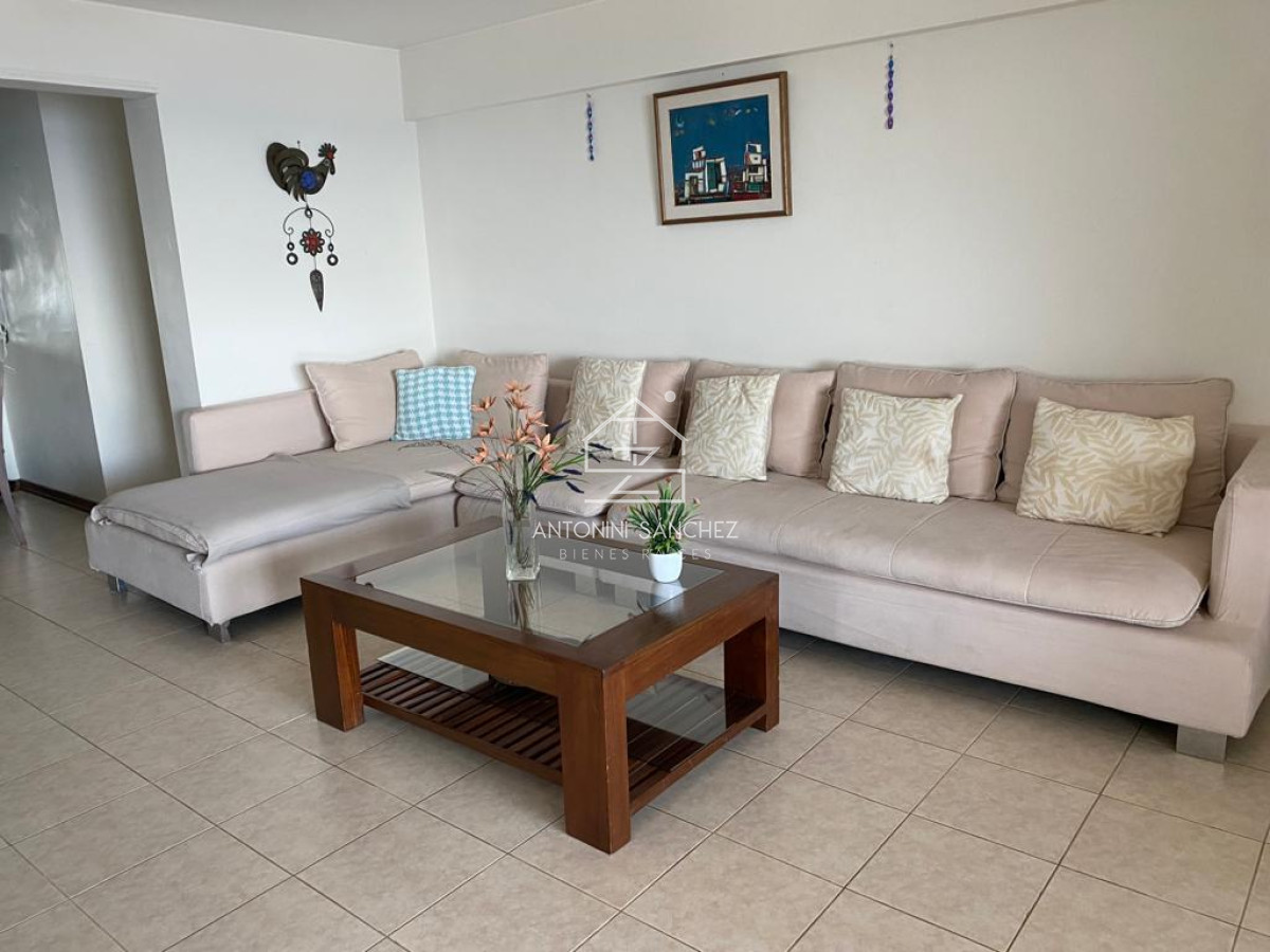 Apartamento ID.405 - IMPRESIONANTE VISTA . PENINSULA.  3 DORMITORIOS 