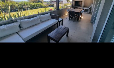 Apartamento dos dormitorios a metros de la playa