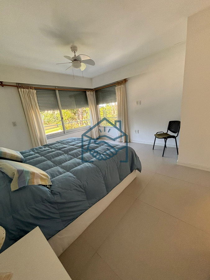 Casa ID.716/Casa-en-Pinares-!!-ALQUILER-ANUAL-Y-VENTA-CON-PISCINA,-ESTUFA-A-LEÑA-Y-LOSA-RADIANTE - Casa en Pinares !! ALQUILER ANUAL Y VENTA CON PISCINA, ESTUFA A LEÑA Y LOSA RADIANTE