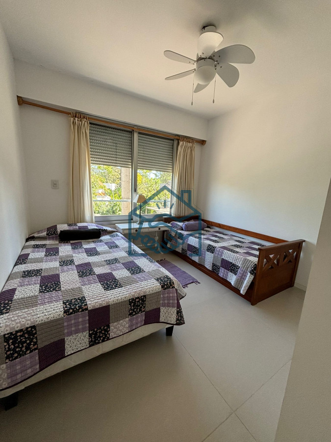 Casa ID.716/Casa-en-Pinares-!!-ALQUILER-ANUAL-Y-VENTA-CON-PISCINA,-ESTUFA-A-LEÑA-Y-LOSA-RADIANTE - Casa en Pinares !! ALQUILER ANUAL Y VENTA CON PISCINA, ESTUFA A LEÑA Y LOSA RADIANTE