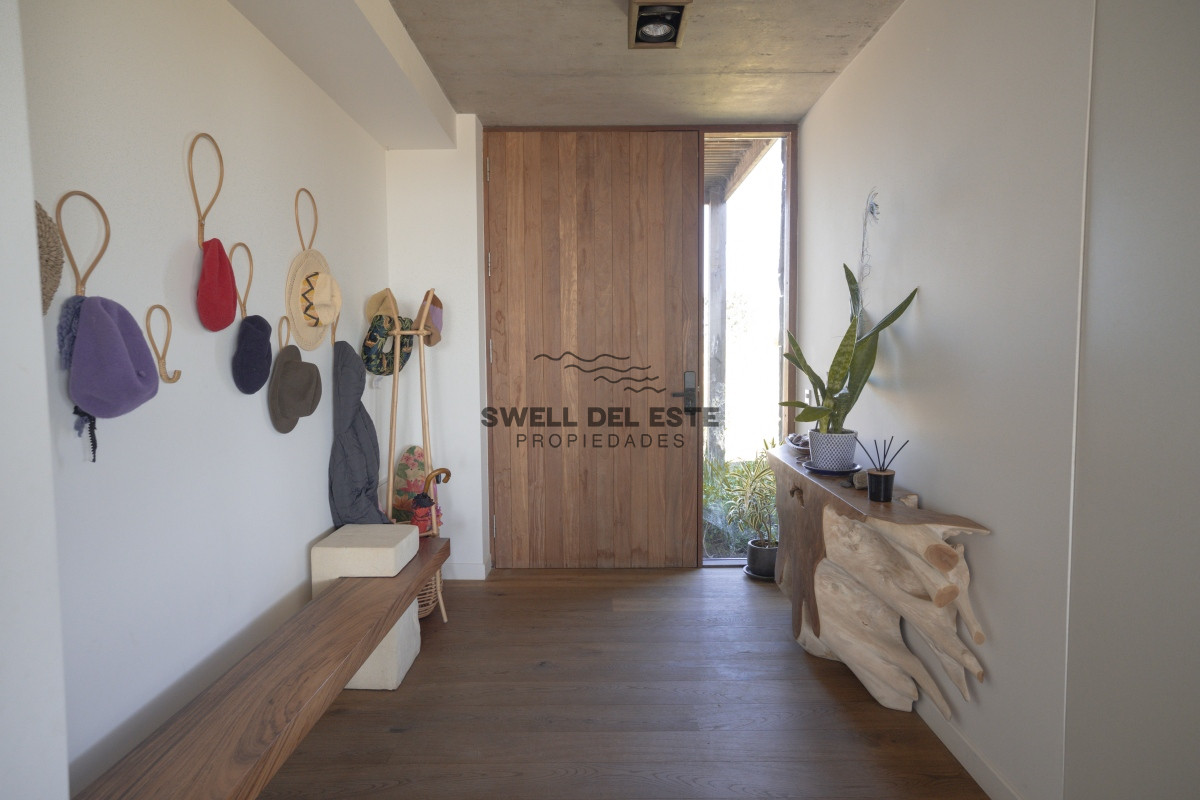 Casa ID.157 - Hermosa casa en el Quijote- 3 dormitorios + servicio