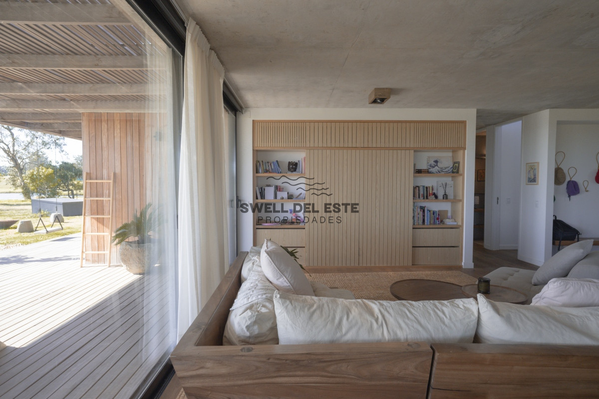 Casa ID.157 - Hermosa casa en el Quijote- 3 dormitorios + servicio